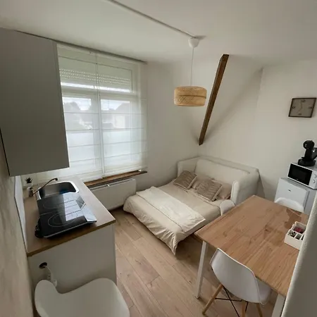 Jolie Maison De Coron 3*